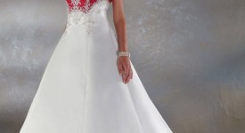 abito sposa decorazioni rosse